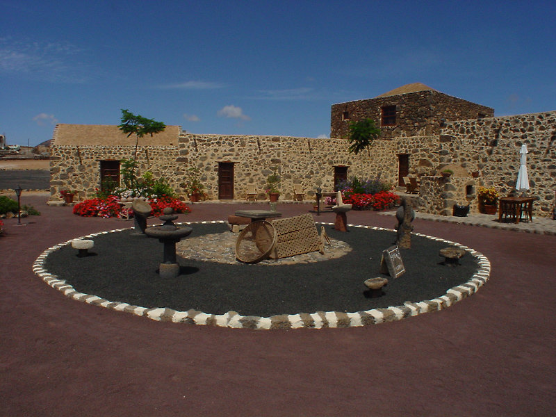 Hotel Rural Mahoh - photo 1