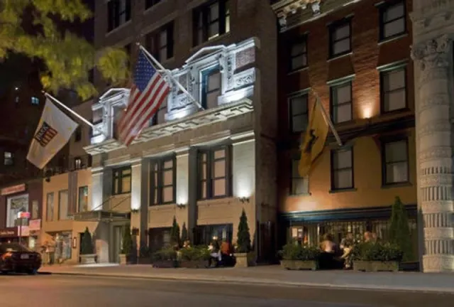 Park South Hotel - photo 2