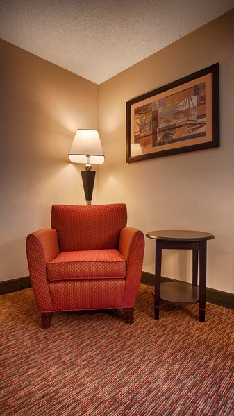 Best Western Plus Edison Inn - photo 2