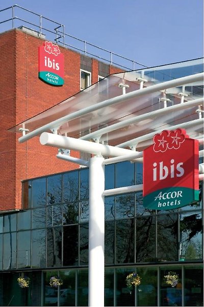 ibis London Heathrow Airport Hotel - photo 2