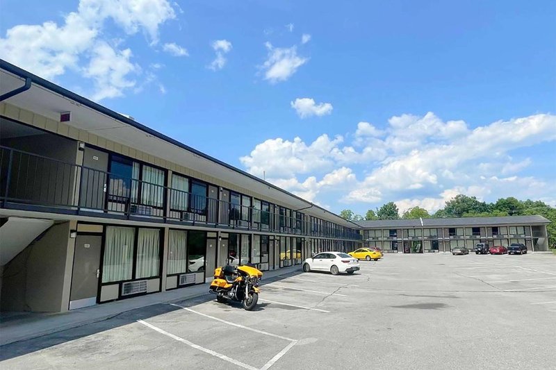 Travelodge by Wyndham Pigeon Forge Dollywood Lane - photo 1