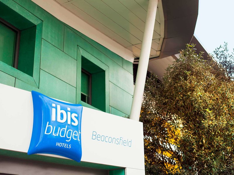 ibis budget Beaconsfield - photo 1