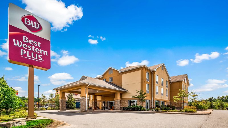 Best Western Plus Muskoka Inn - photo 1
