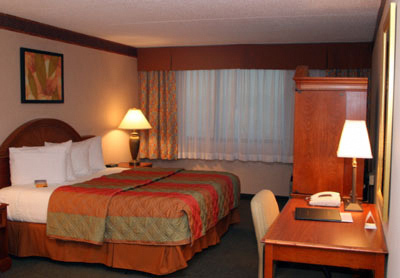 Holiday Inn North Shore  Skokie - photo 1