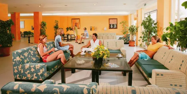 Bordoy Alcudia Port Suites - photo 2
