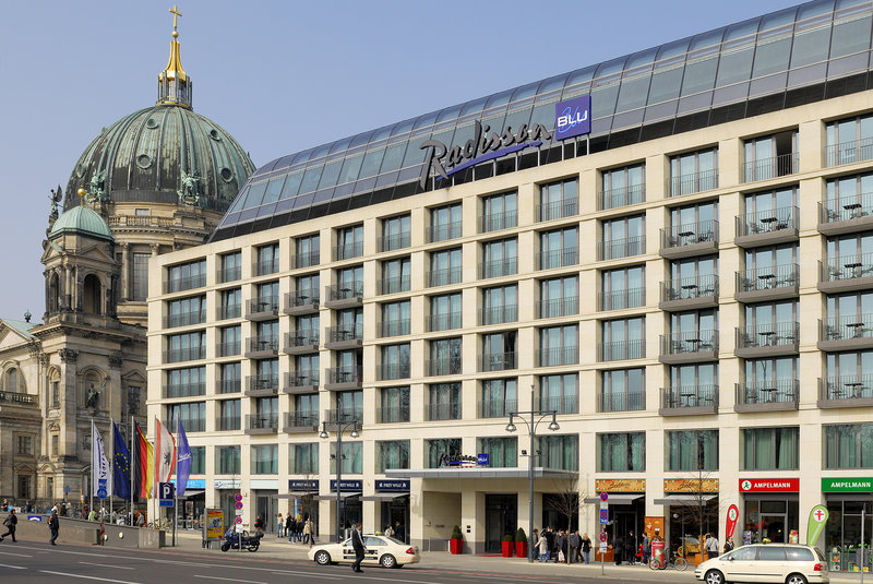 Radisson Collection Hotel Berlin - photo 1