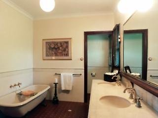 Pinctada McAlpine House - photo 2