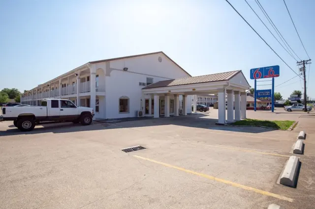 Motel 6 Bryan TX - University Area - kuva 3