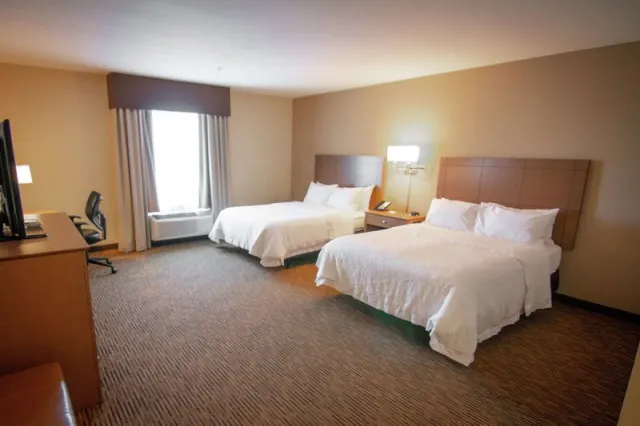 Hampton Inn  Suites DallasFrisco NorthFieldhouse USA - photo 3