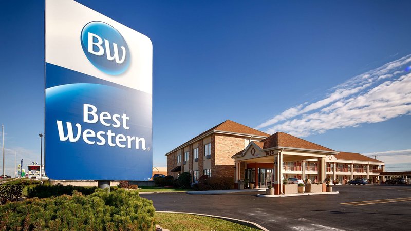 Best Western Inn of St Charles - photo 1