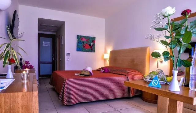 Blue Sea Apartments - photo 4
