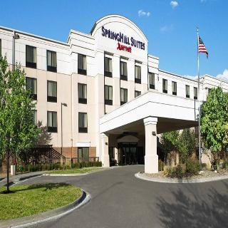 SpringHills Suites by Marriott Council Bluffs - photo 4