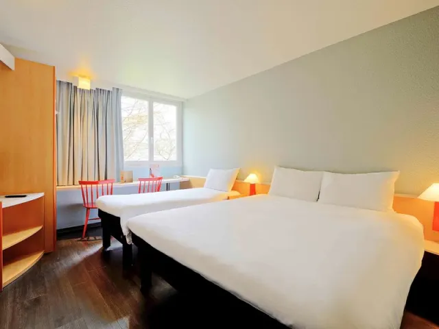 Hôtel ibis Poitiers Beaulieu - foto 2