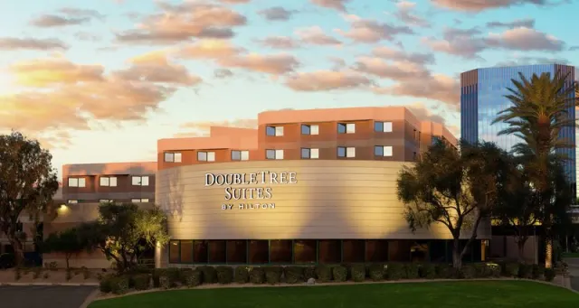 DoubleTree Suites by Hilton Hotel Phoenix - kuva 3