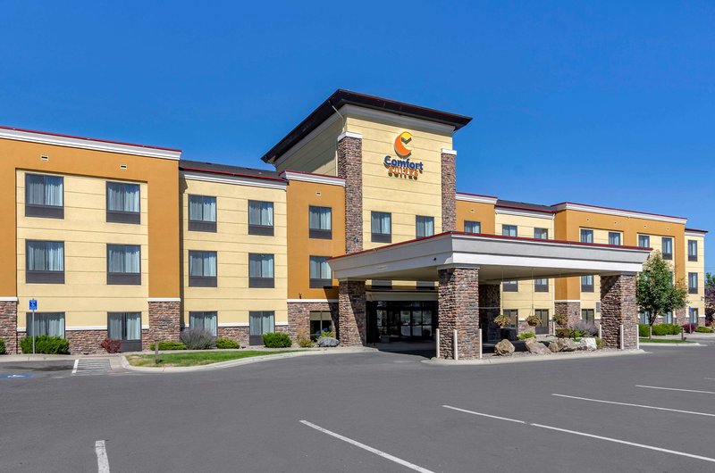 Comfort Suites Airport - foto 1