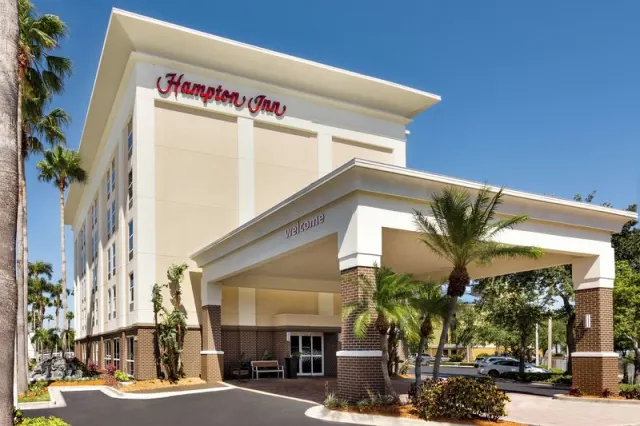 Hampton Inn Tampa Rocky Point - photo 2