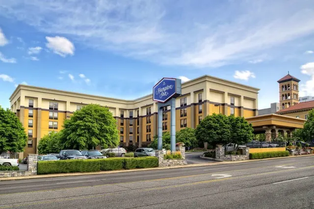 Hampton Inn Nashville/Vanderbilt - photo 3