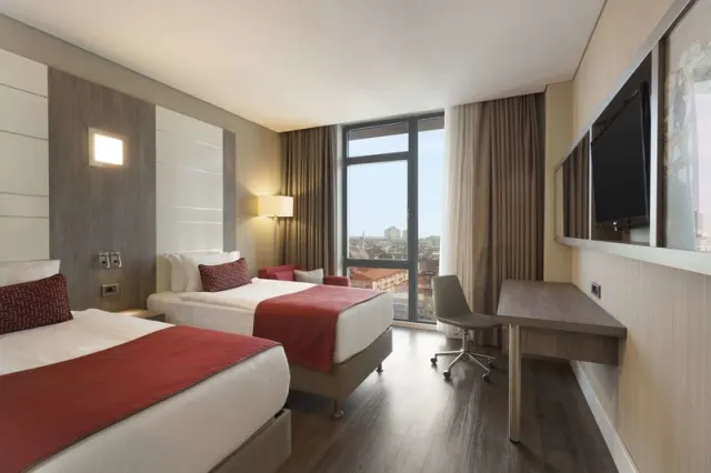 Ramada Encore by Wyndham Istanbul Bayrampasa - photo 3