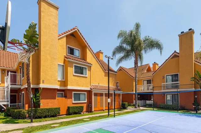 Clementine Hotel & Suites Anaheim - foto 3