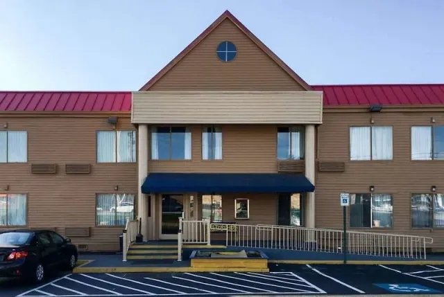 Days Inn by Wyndham Thomson, Thomson