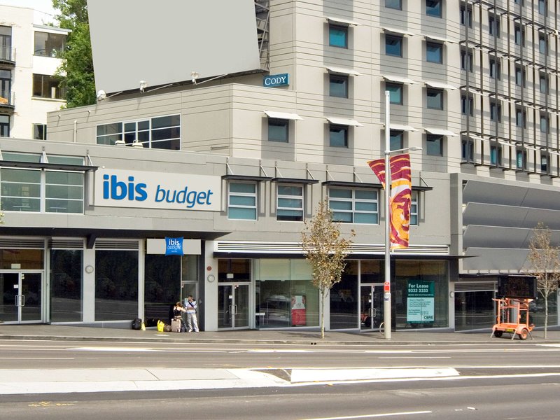 ibis budget Sydney East - photo 1