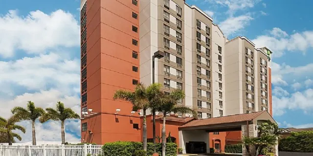Holiday Inn Express Hotel  Suites Nearest Universal Orlando, Florida