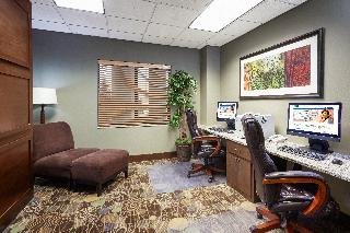 Holiday Inn Express Hotel & Suites Madison-Verona - foto 3