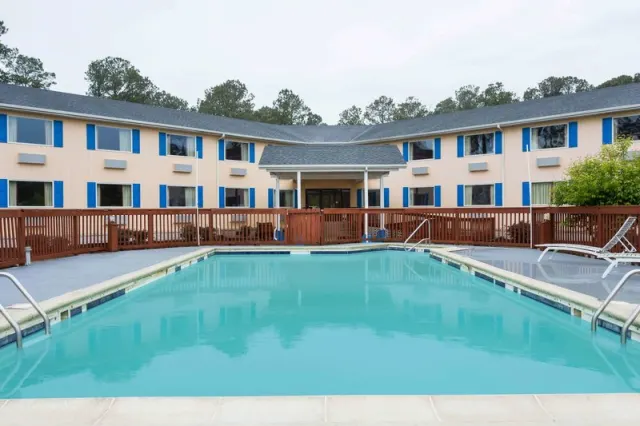Days Inn by Wyndham Chincoteague Island, Virginia