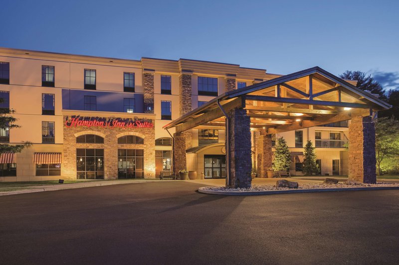 Hampton Inn  Suites Lake George - photo 1