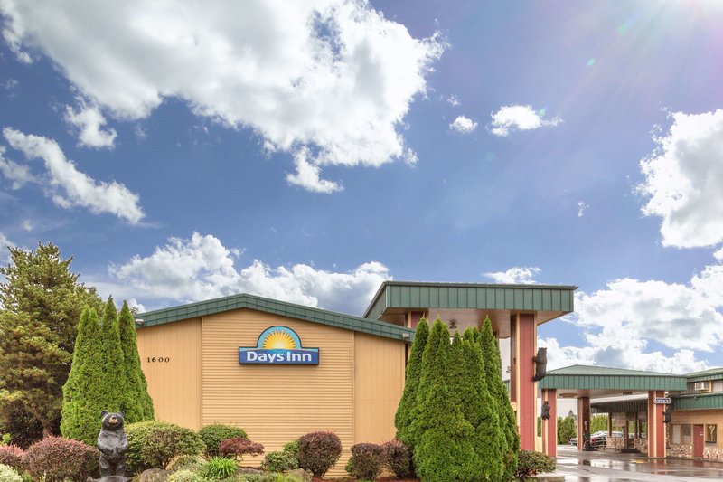 Days Inn by Wyndham Black Bear - foto 1