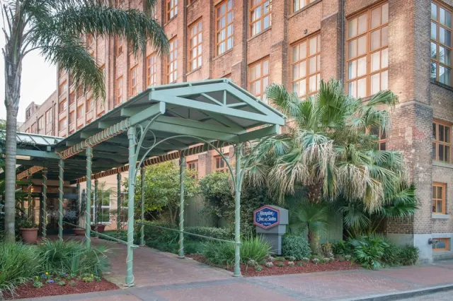 Hampton Inn & Suites Convention Center, New Orleans