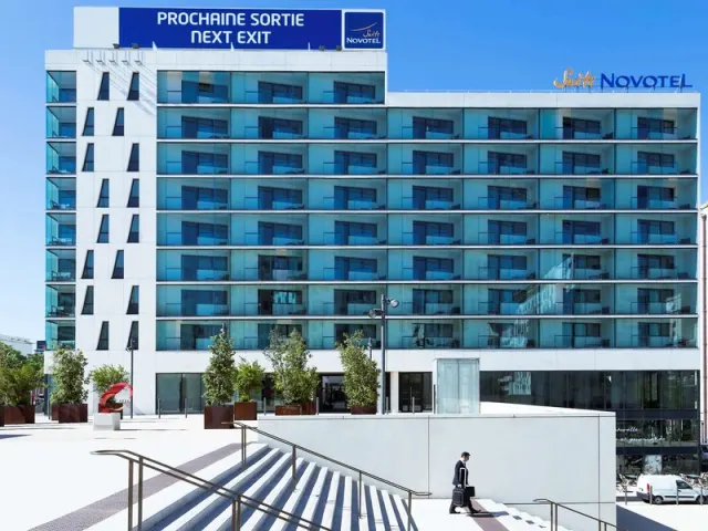 Novotel Suites Marseille Zentrum Euromed - photo 2