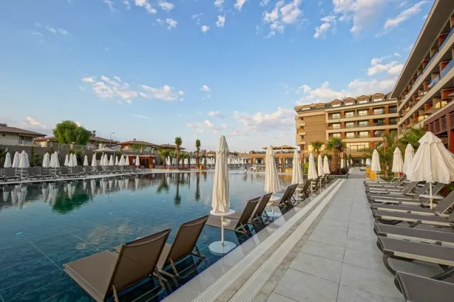 Aletris Deluxe Hotel & Spa - photo 4