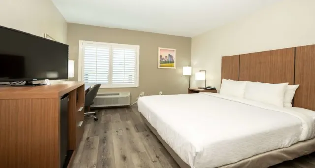Best Western Houston Bush Intercontinental Airport Inn - photo 4