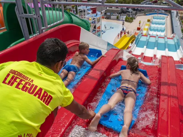 Golden Taurus Aquapark Resort - photo 4