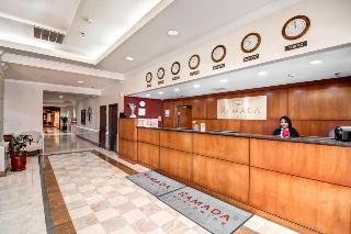 Ramada Plaza Atlanta Airport - photo 4