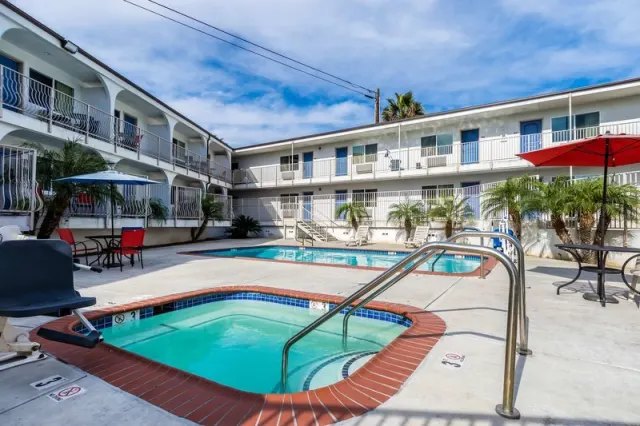 Pacific Inn, Oceanside