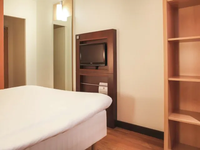 Hôtel ibis Bourg Jasseron Teyssonge - photo 4