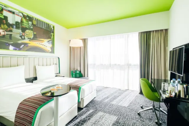 Park Inn by Radisson Dubai Motor City, Dubai
