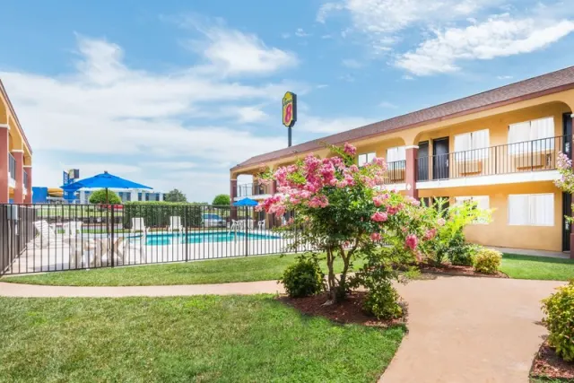 Super 8 by Wyndham Midwest City OK, Midwest City