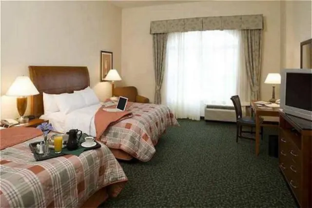Savannah House Hotel - 照片 3