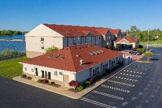 Holiday Inn Express  Suites Port Clinton  Catawba Island - photo 2