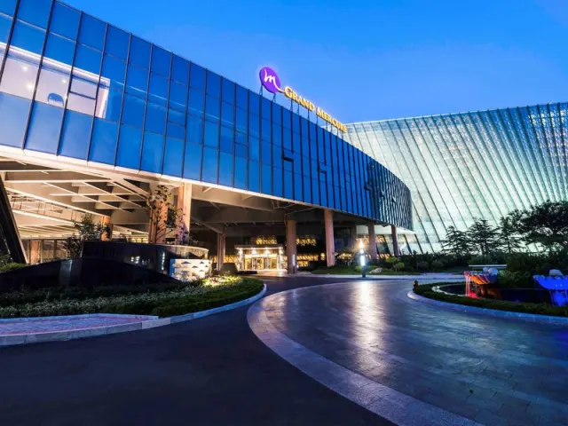 Grand Mercure Qingdao Airlines - foto 2
