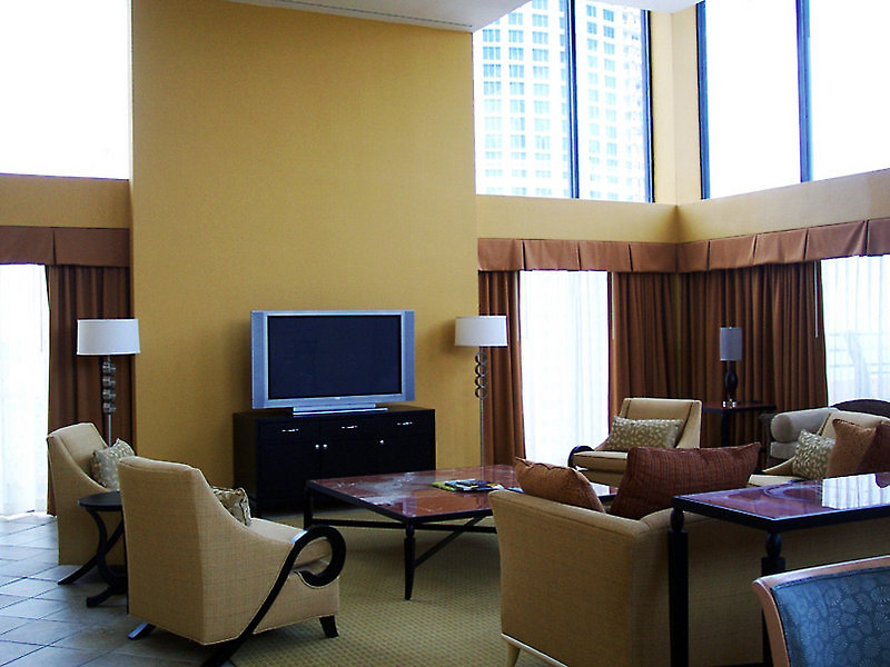 Hilton Downtown Miami - foto 1