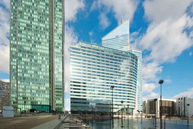 Meliá Paris La Défense, Paris