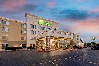 Holiday Inn Hotel & Suites Wausau-Rothschild - फ़ोटो 1