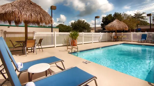 Best Western Auburndale Inn & Suites - photo 2