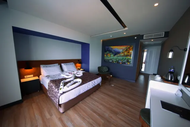 Sey Beach Hotel & Spa - photo 4