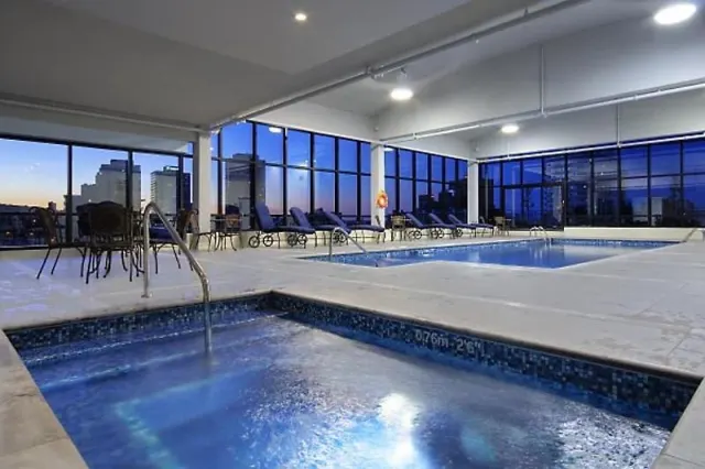 Hilton Garden Inn Montreal Centre-Ville - photo 4