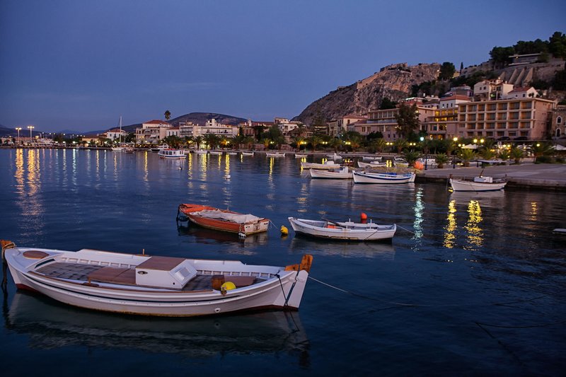 Amphitryon Hotel - foto 1